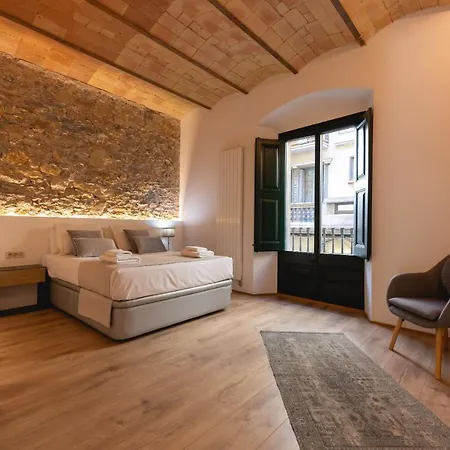 Bravissimo Placa De La Independencia Garden View, With Large Terrace Жирона