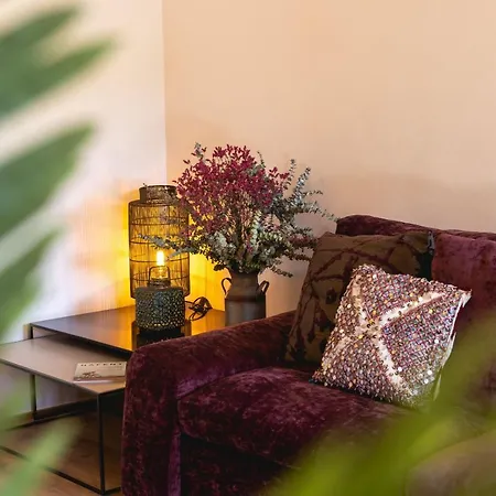 アパート Bravissimo Placa De La Independencia Garden View, With Large Terrace