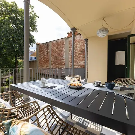 Bravissimo Placa De La Independencia Garden View, With Large Terrace アパート ジローナ