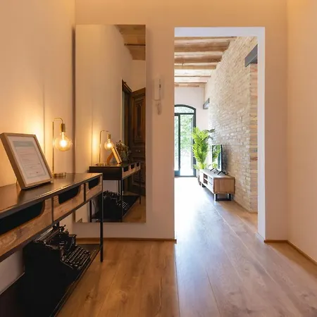 Bravissimo Placa De La Independencia Garden View, With Large Terrace *