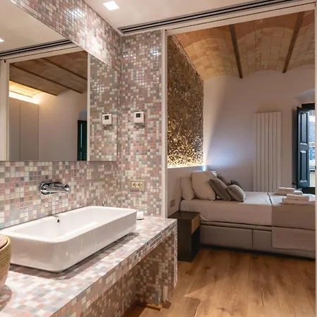 Bravissimo Placa De La Independencia Garden View, With Large Terrace Gerona