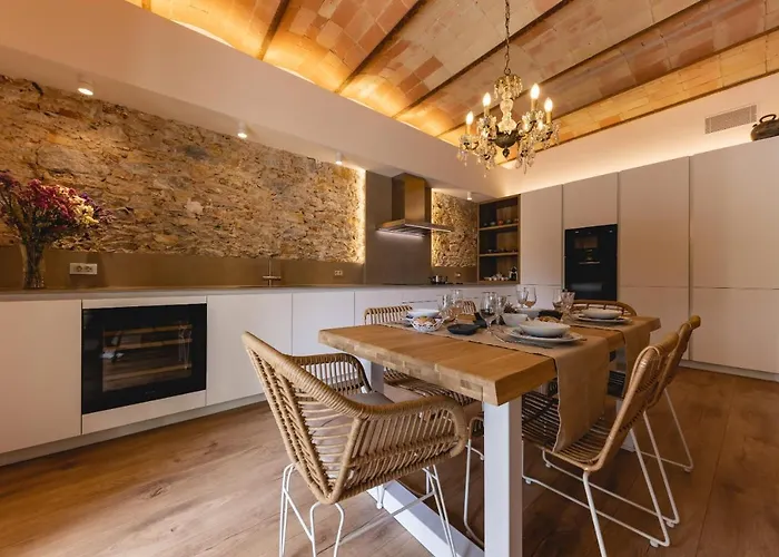 Apartament Bravissimo Placa De La Independencia Garden View, With Large Terrace Girona