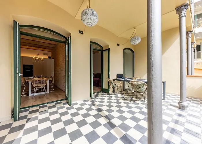 Bravissimo Placa De La Independencia Garden View, With Large Terrace Apartament *