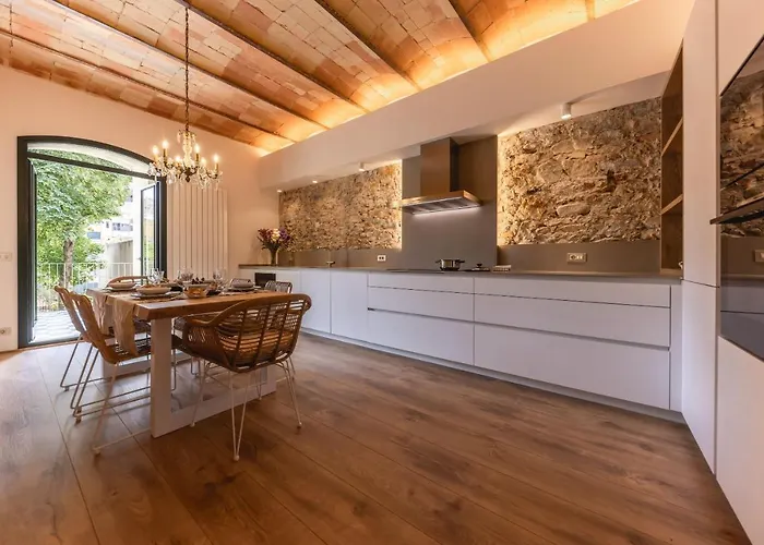 Bravissimo Placa De La Independencia Garden View, With Large Terrace Apartament Girona