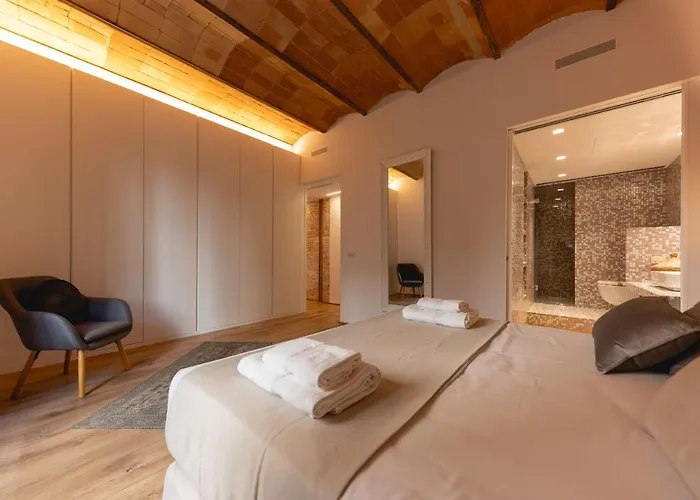 Apartament Bravissimo Placa De La Independencia Garden View, With Large Terrace Girona