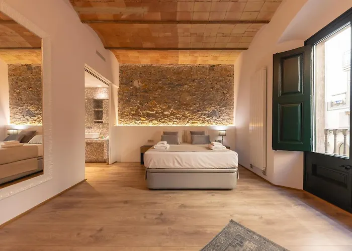 Apartament Bravissimo Placa De La Independencia Garden View, With Large Terrace Girona