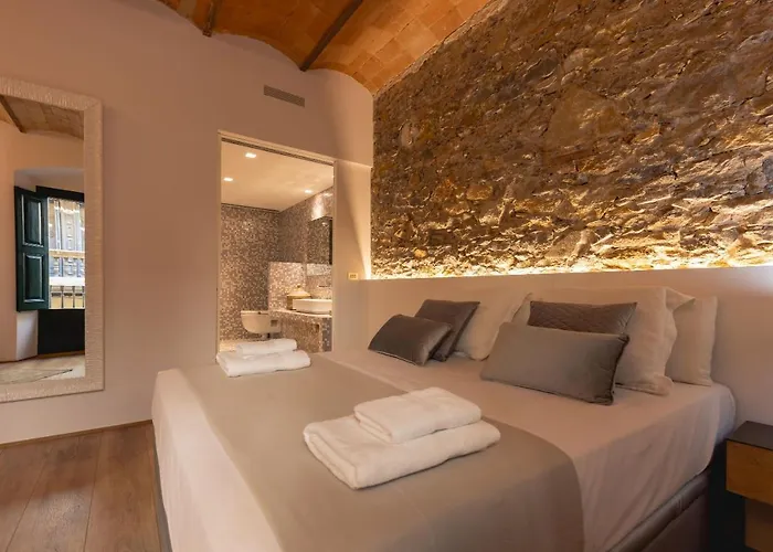 Apartament Bravissimo Placa De La Independencia Garden View, With Large Terrace *