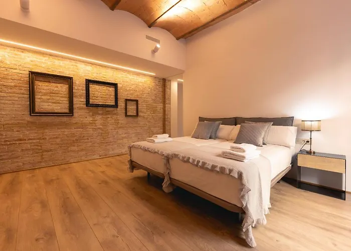 Bravissimo Placa De La Independencia Garden View, With Large Terrace Apartament *